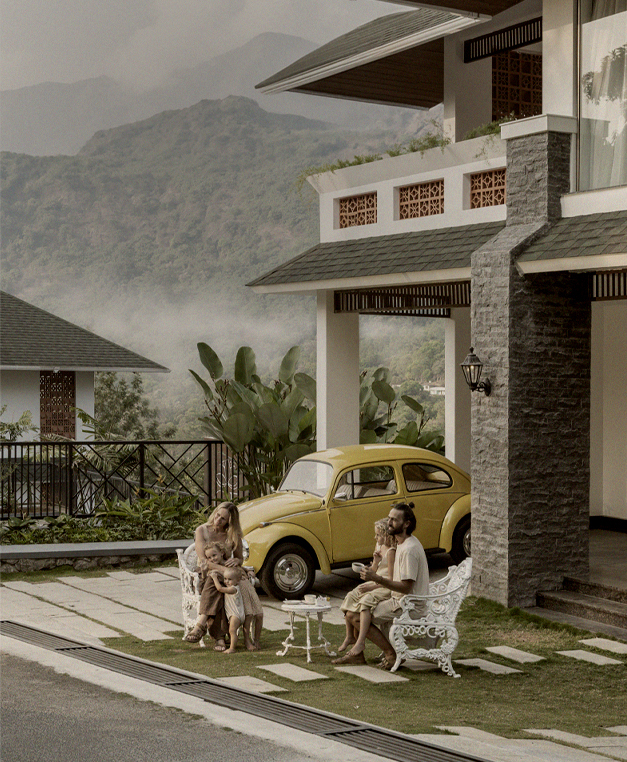 luxury villa in Munnar